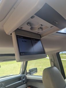 Used 2009 Jeep Commander Overland