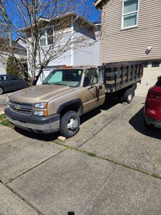 Used 2005 Chevrolet Silverado 3500 4x4 Regular Cab w/ Skid Plate Package