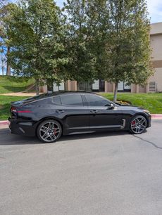 Used 2022 Kia Stinger GT2