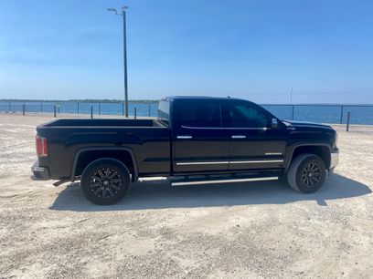 Used 2016 GMC Sierra 1500 SLT w/ SLT Premium Package