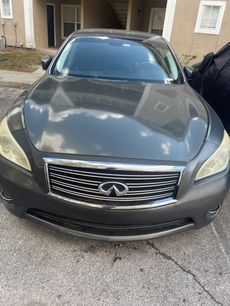 Used 2011 INFINITI M37 w/ Premium Pkg