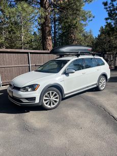 Used 2017 Volkswagen Golf Alltrack S