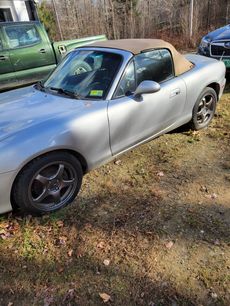 Used 2003 MAZDA MX-5 Miata