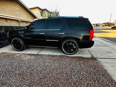 Used 2008 Cadillac Escalade AWD