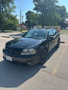 Used 2013 Dodge Avenger SXT w/ Blacktop Pkg