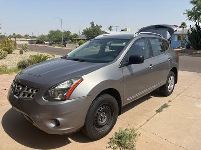 Used 2015 Nissan Rogue S w/ Convenience Package