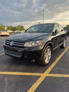 Used 2014 Volkswagen Touareg Executive