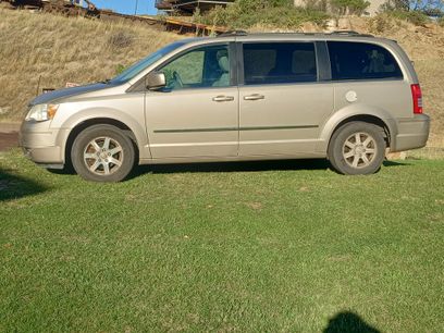 Used 2009 Chrysler Town & Country Touring