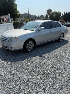 Used 2005 Toyota Avalon XLS