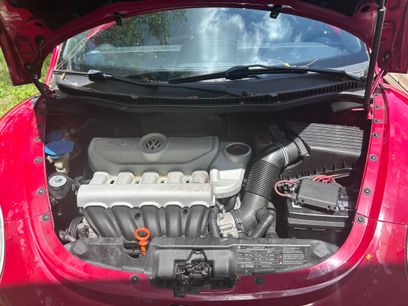 Used 2009 Volkswagen Beetle Coupe