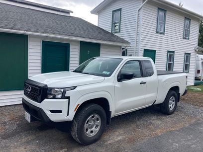 Used 2024 Nissan Frontier S w/ Technology Package