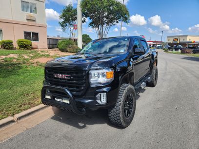 Used 2022 GMC Canyon Elevation w/ Trailering Package