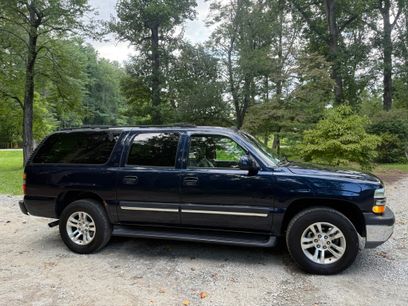 Used 2004 Chevrolet Suburban LT w/ Preferred Equipment Group