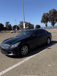 Used 2013 INFINITI G37 x Sedan w/ Premium Pkg