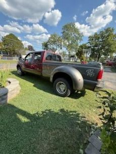 Used 2006 Ford F350 Lariat