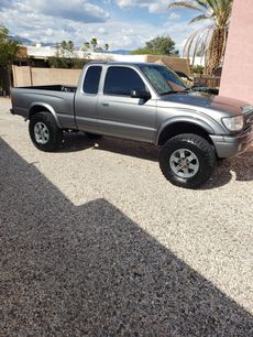 Used 2000 Toyota Tacoma PreRunner