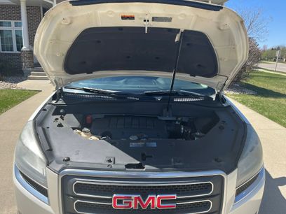 Used 2014 GMC Acadia SLT