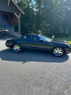 Used 2002 Ford Thunderbird