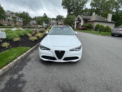Used 2020 Alfa Romeo Giulia Ti w/ Active Blind Spot Package