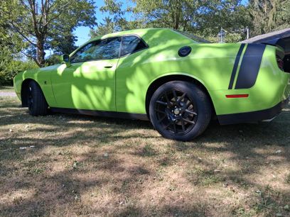 Used 2015 Dodge Challenger R/T Scat Pack w/ Scat Pack Appearance Package