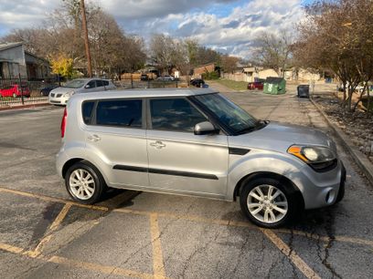 Used 2012 Kia Soul + w/ Audio Pkg
