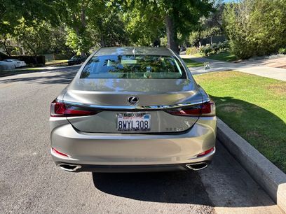 Used 2021 Lexus ES 350 w/ Accessory Package