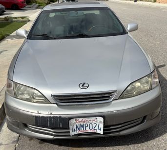 Used 2000 Lexus ES 330
