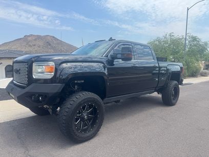 Used 2016 GMC Sierra 2500 Denali w/ Duramax Plus Package