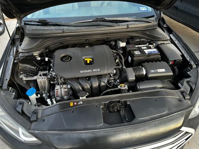 Used 2018 Hyundai Elantra SEL