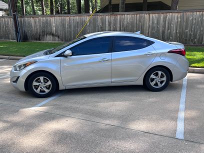 Used 2014 Hyundai Elantra SE