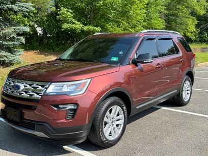 Used 2018 Ford Explorer XLT w/ Equipment Group 202A