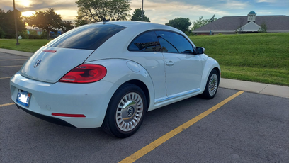 Used 2014 Volkswagen Beetle 1.8T
