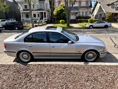 Used 2000 BMW 528i Sedan