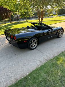 Used 1998 Chevrolet Corvette Convertible w/ Memory Pkg