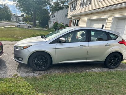 Used 2016 Ford Focus SE w/ Equipment Group 201A