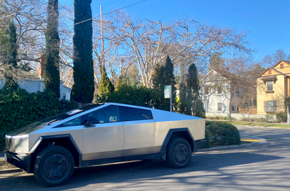 Used 2024 Tesla Cybertruck AWD Crew Cab