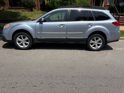 Used 2014 Subaru Outback 2.5i Premium w/ Moonroof Package