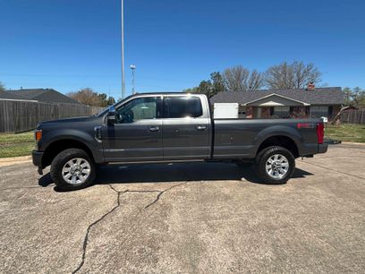 Used 2018 Ford F350 Platinum w/ Platinum Ultimate Package