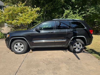 Used 2011 Jeep Grand Cherokee Laredo w/ Security & Convenience Group