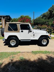 Used 2002 Jeep Wrangler Sahara