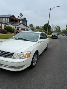 Used 2004 Toyota Avalon XLS