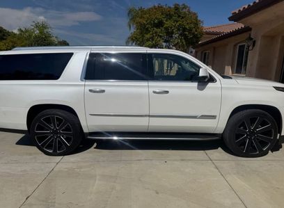 Used 2018 Cadillac Escalade ESV Luxury