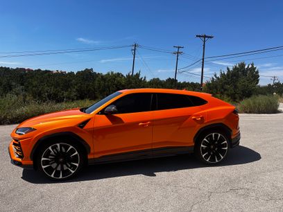 Used 2021 Lamborghini Urus