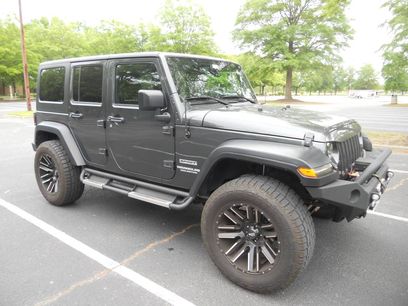 Used 2010 Jeep Wrangler Unlimited Sport