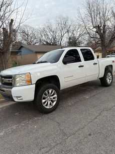 Used 2011 Chevrolet Silverado 1500 LT w/ Interior Plus Package