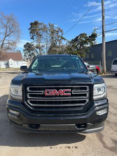 Used 2019 GMC Sierra 1500 Limited w/ Elevation Edition