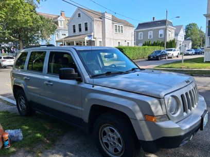 Used 2014 Jeep Patriot Sport w/ Power Value Group