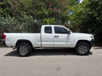 Used 2017 Toyota Tacoma SR