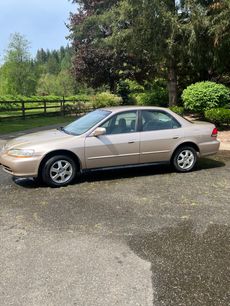 Used 2001 Honda Accord LX