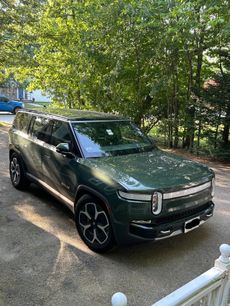 Used 2023 Rivian R1S Adventure